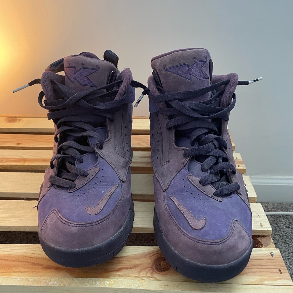Nike X Kith Air Mastero 2